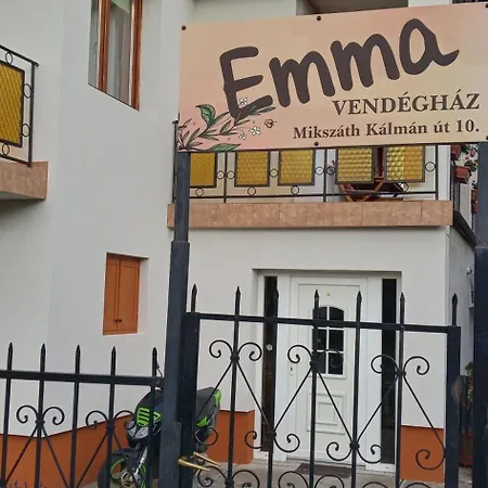 Apartment Emma Vendeghaz *