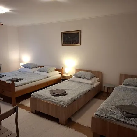 Emma Vendeghaz Sárospatak